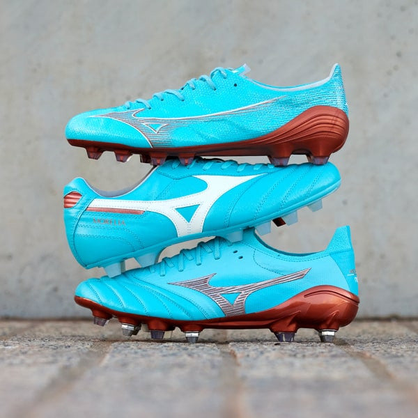 Mizuno Boots