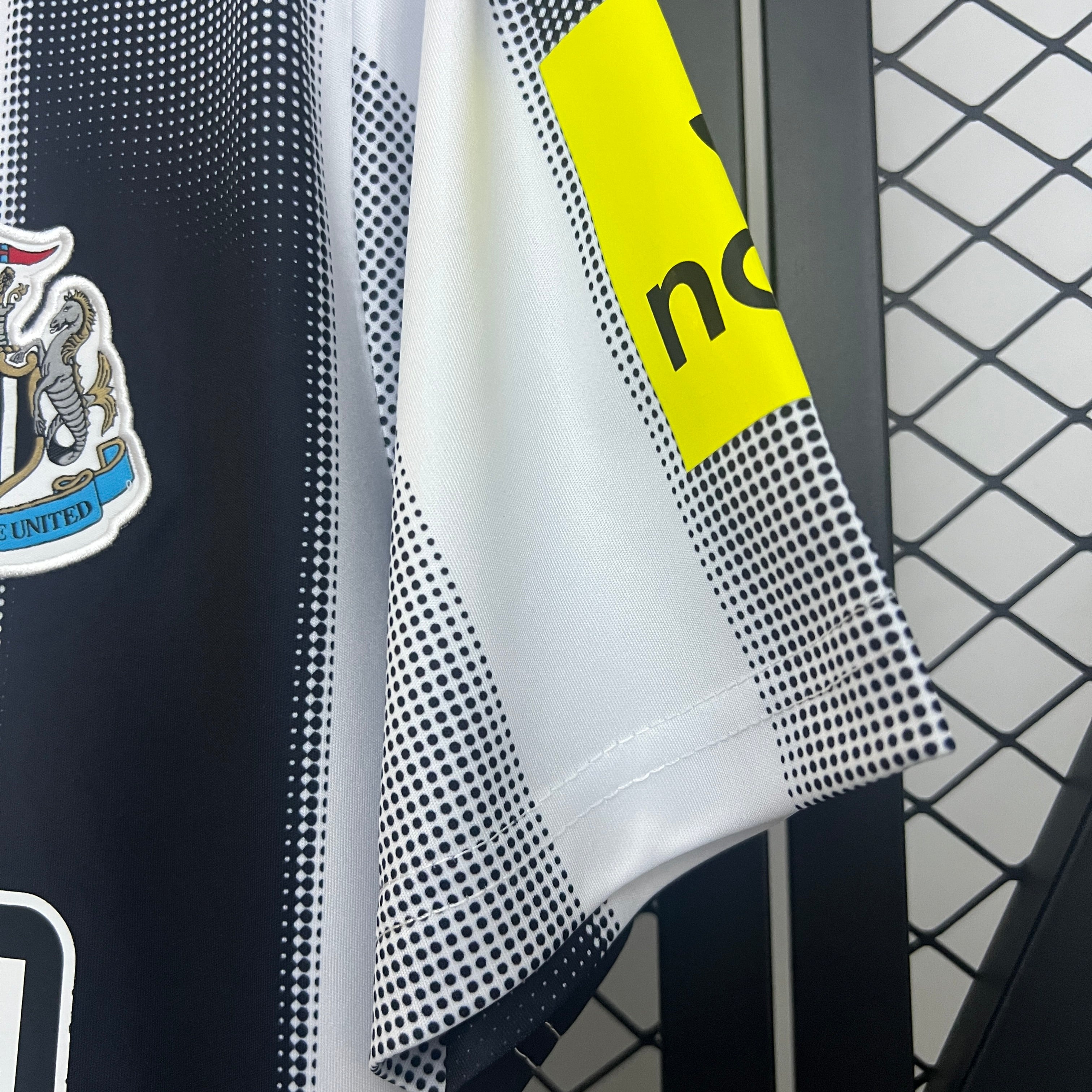 Newcastle United 25/26 Home Jersey