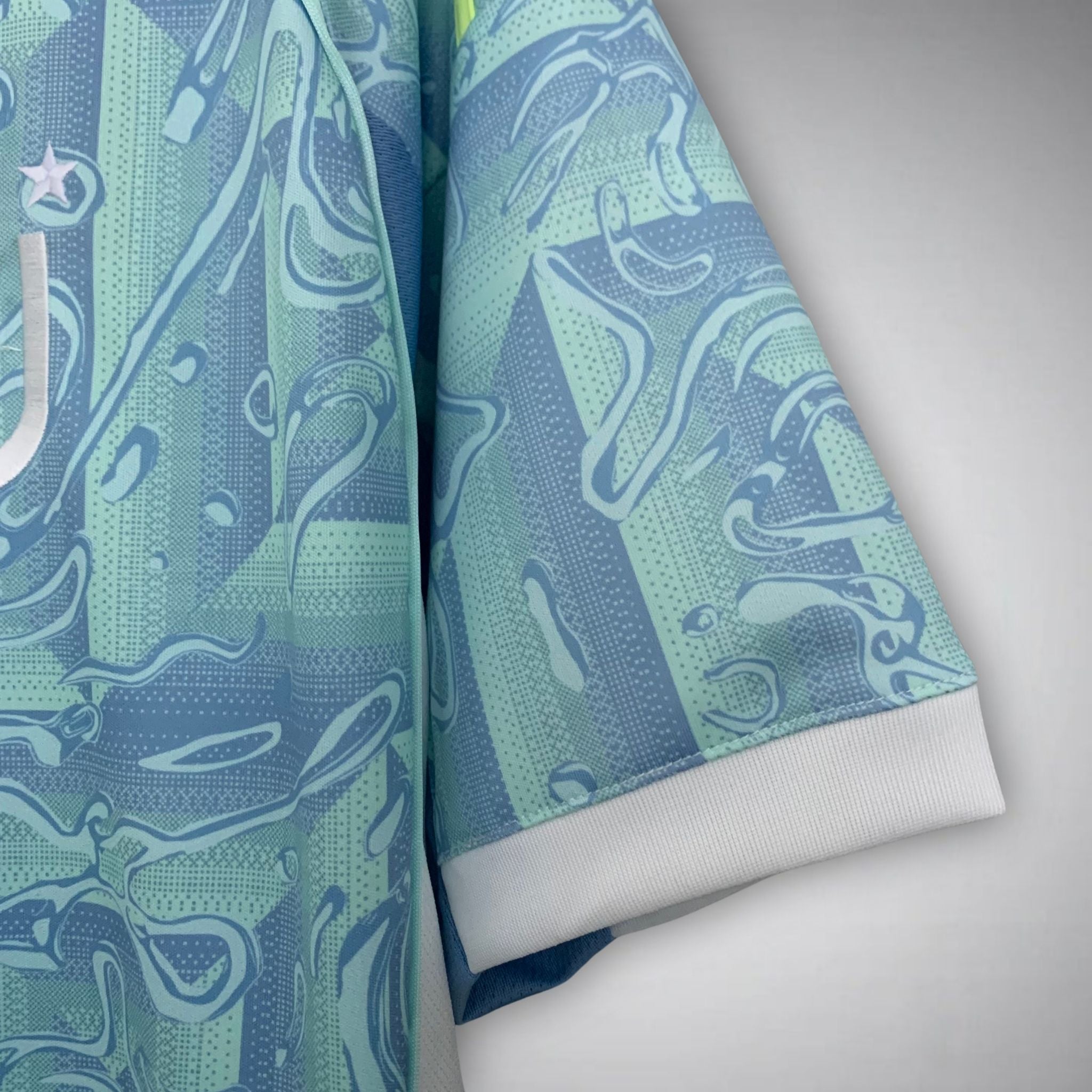 Image of 25/26 Juventus Away Kit