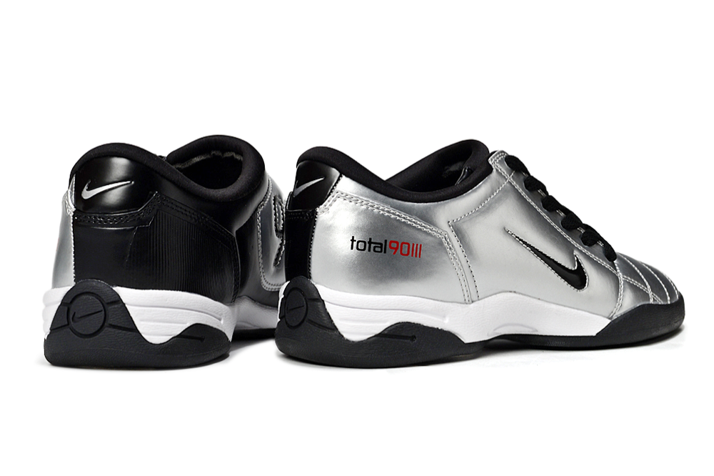 Image of Nike T90 IC