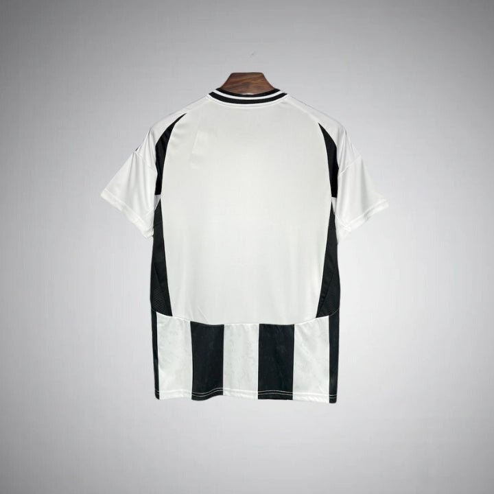 Image of 24-25 Juventus Premium Home Kit - FootballPrestige.com - Premium Football Jerseys - Italy Special kits