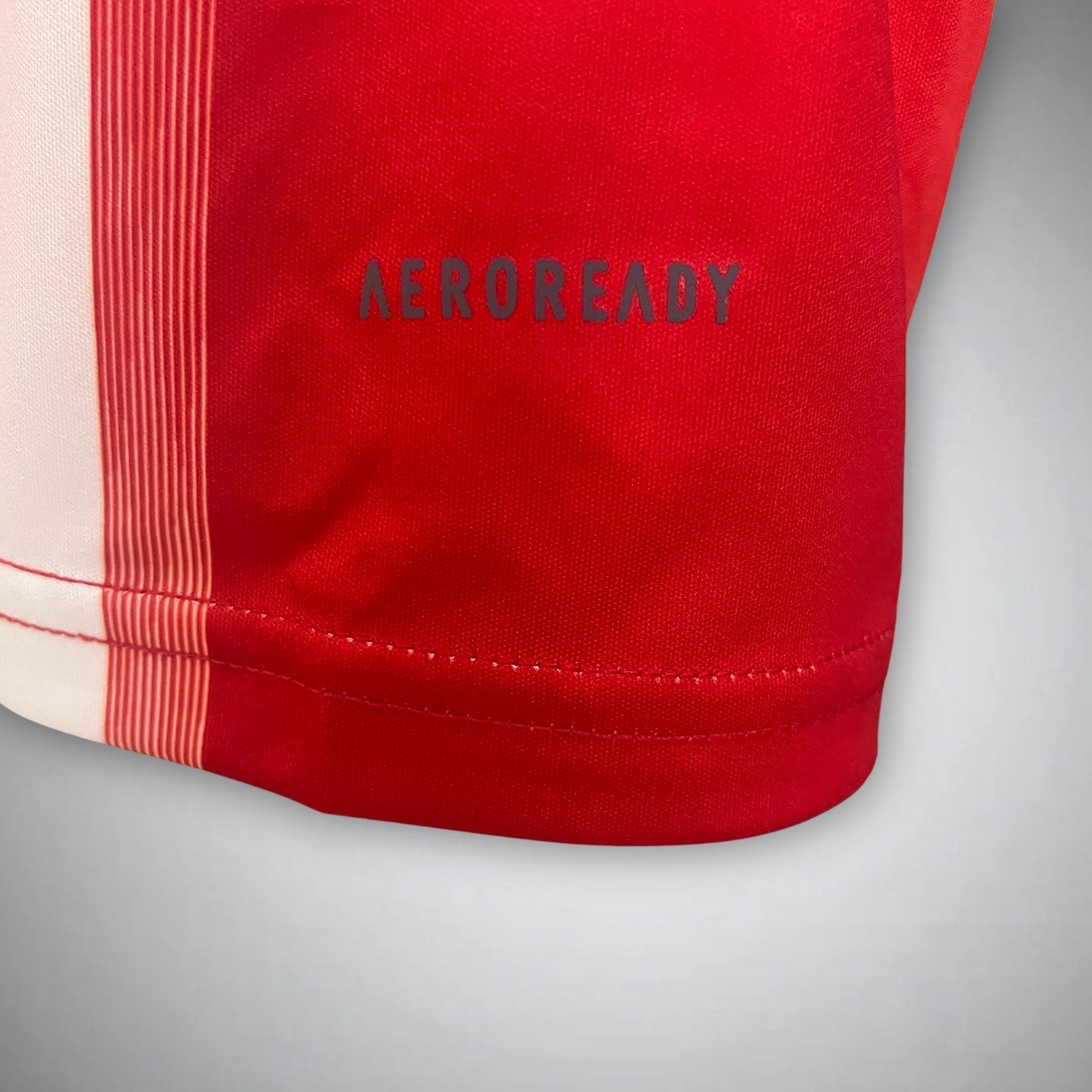 Image of 25/26 Bayern München Home Kit - Premium Quality Jersey at FootballPrestige.com