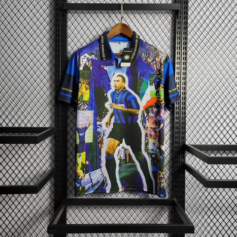 Retro Inter Milan 97/98 Ronaldo Shirt