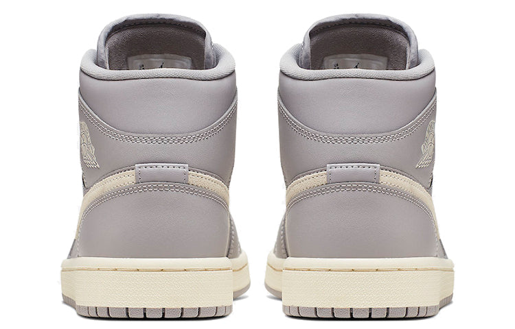 (WMNS) Air Jordan 1 Mid 'Grey Light Bone' CD7240-002