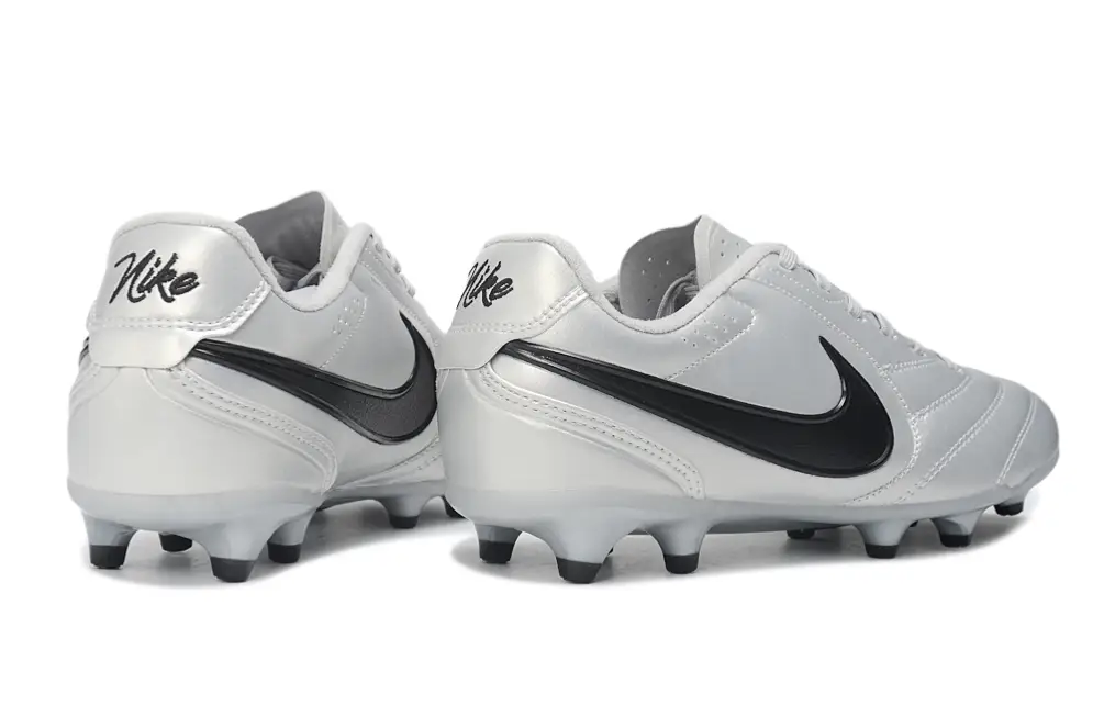 Image of NIKE Nike Tiempo Ligera Pro Elite FG - Snowboards Soccer Shoe