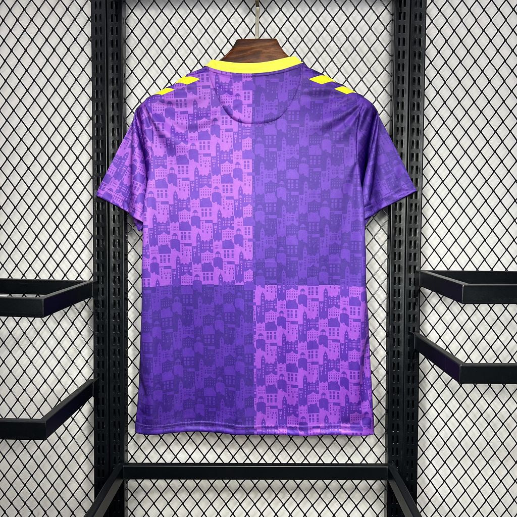 Image of Malaga 2024/25 Purple pre-match training Jersey