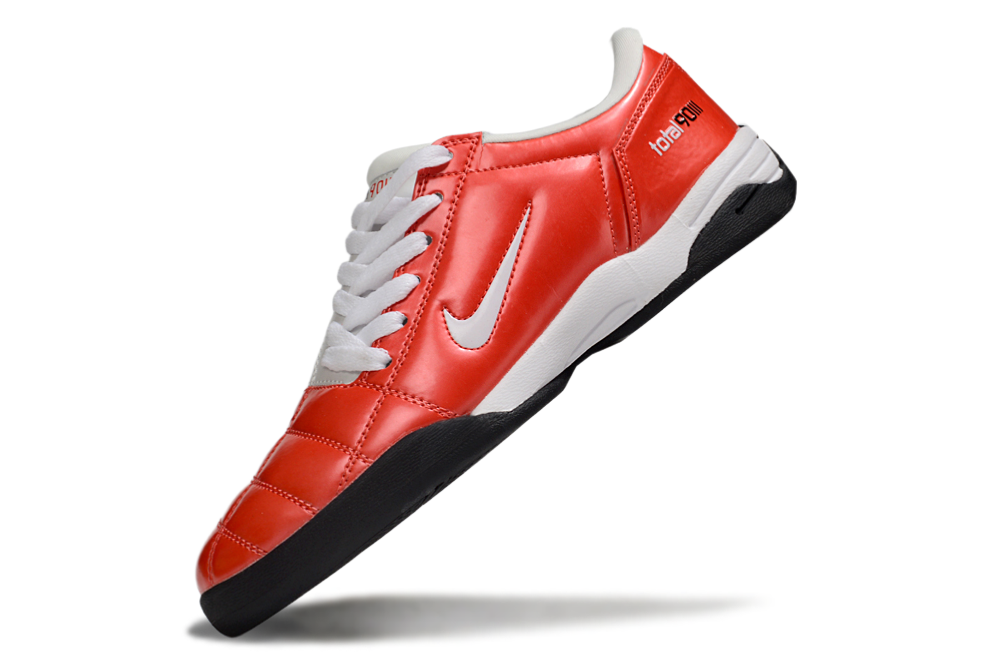 Nike T90 IC