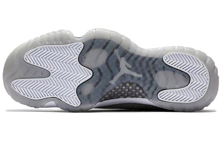 (WMNS) Air Jordan 11 Retro 'Vast Grey' AR0715-100