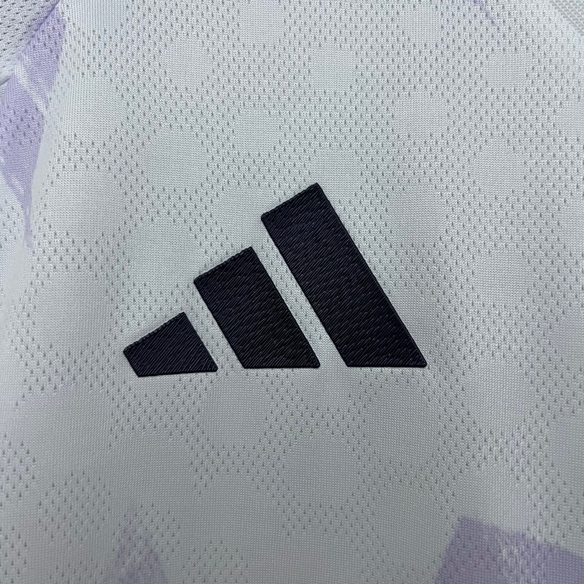 Image of 25/26 Manchester United Away Kit
