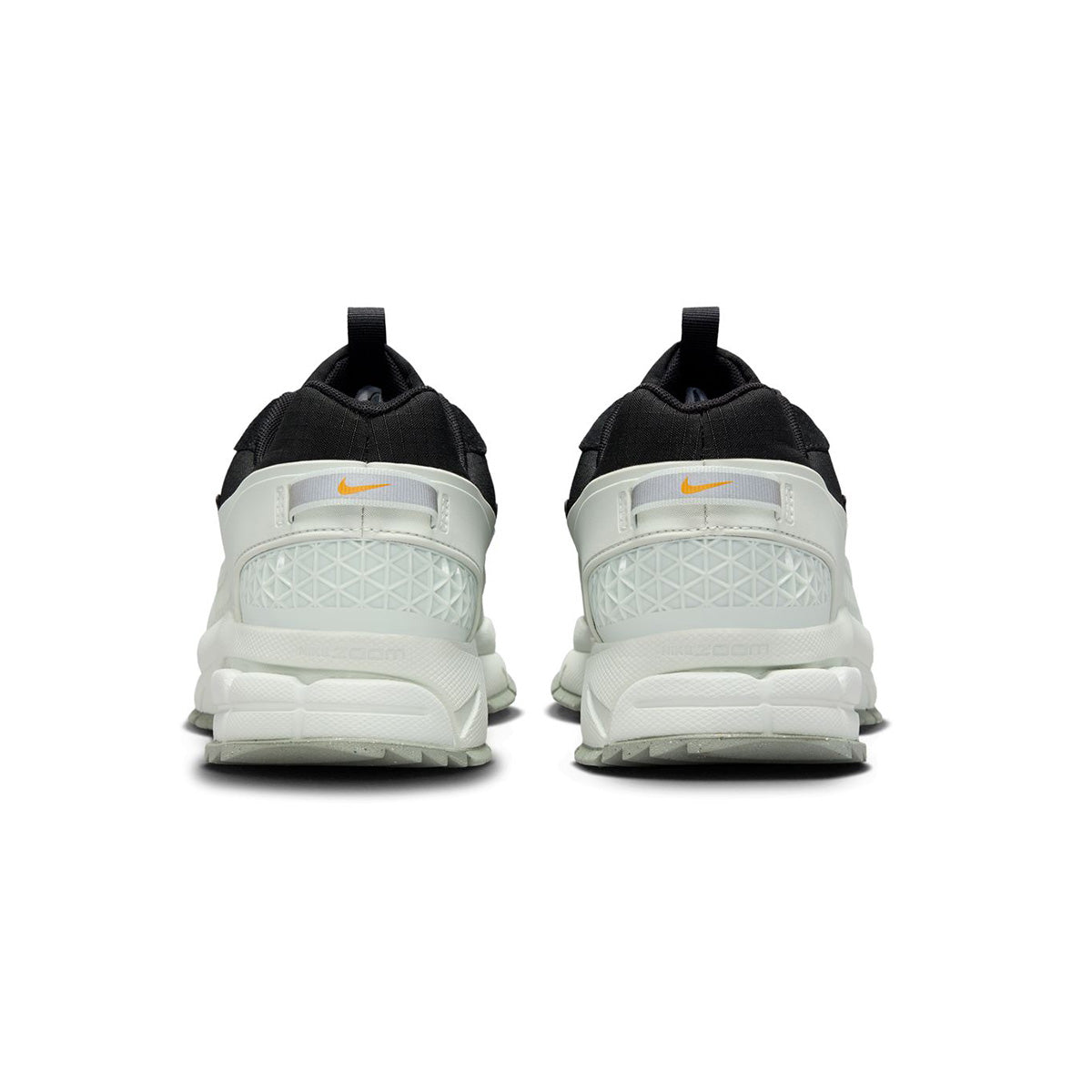 Image of Zoom Vomero Roam 'Black Light Silver'