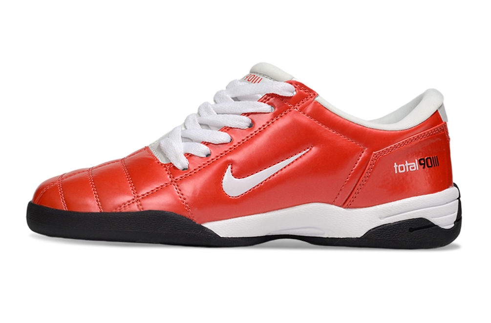 Nike T90 IC