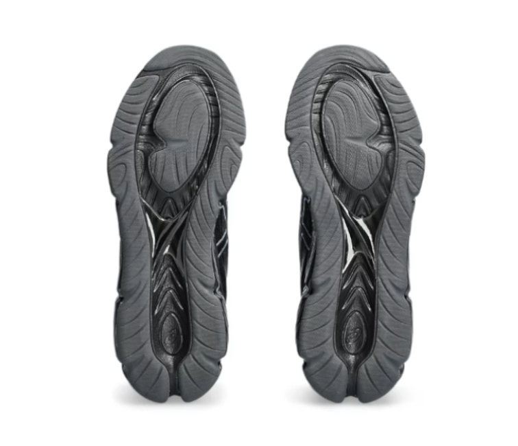 Image of Men's Asics Gel-Quantum 360 8 (Triple Black)