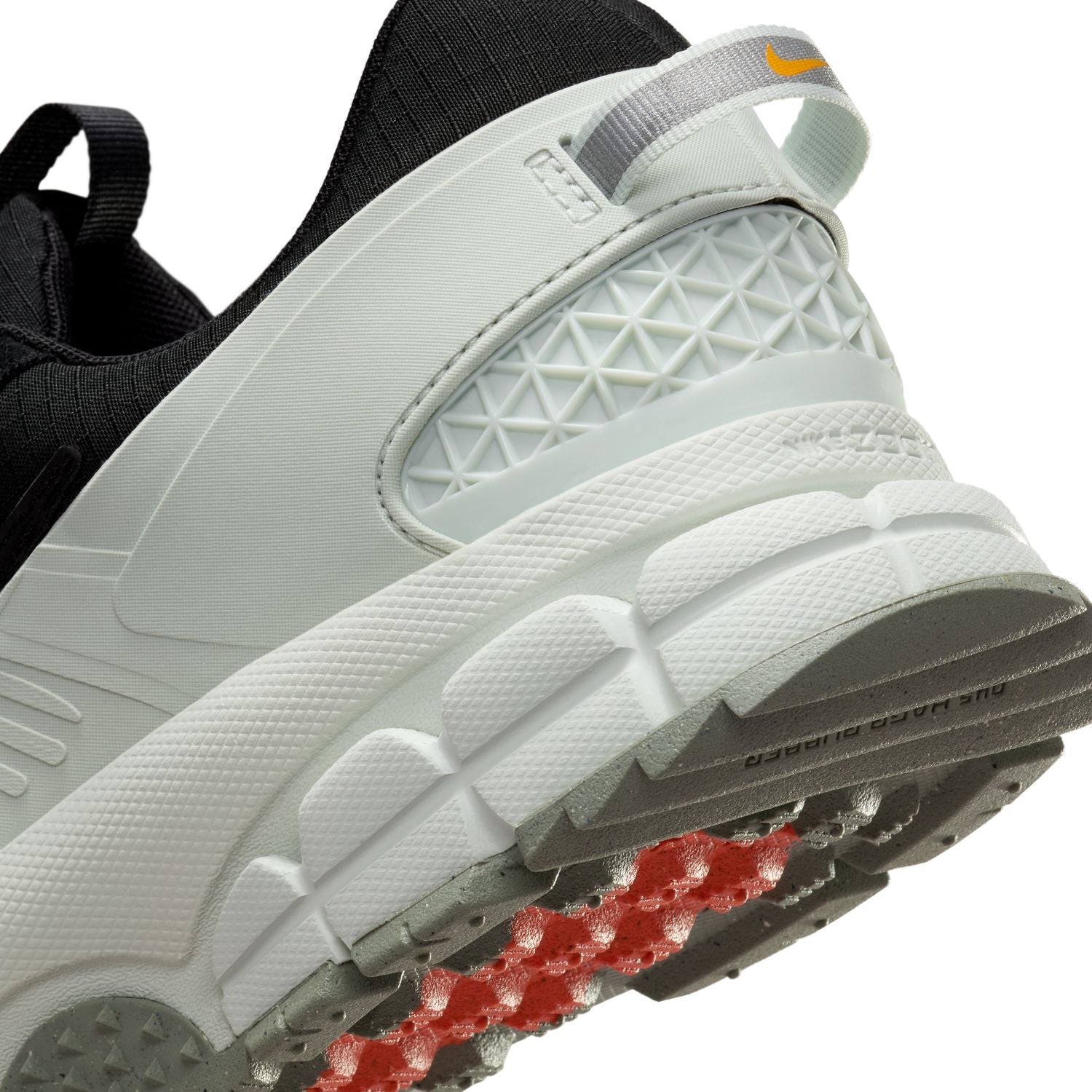 Image of Zoom Vomero Roam 'Black Light Silver'