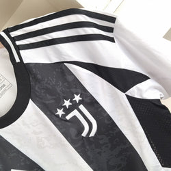 Image of 24-25 Juventus Home Kit