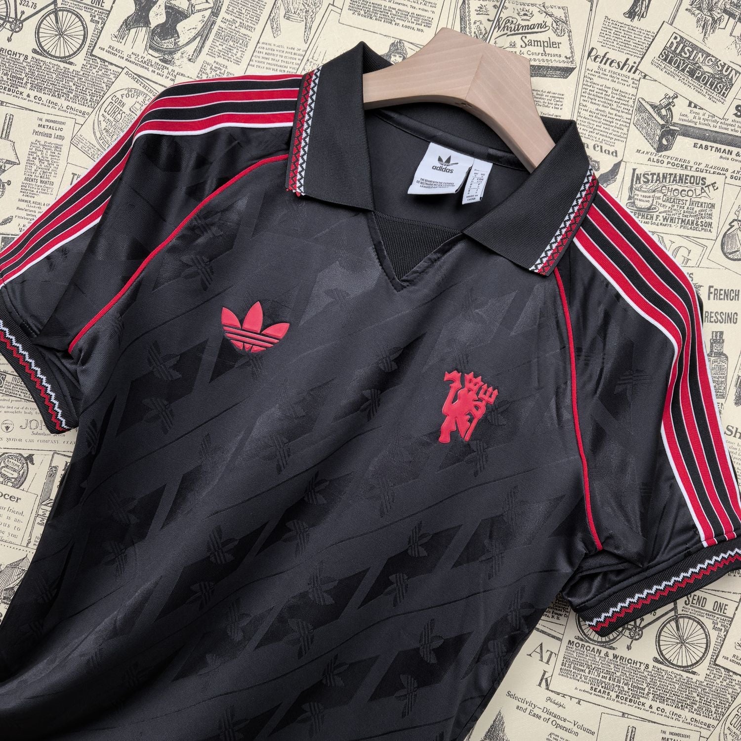 Manchester United Originals Retro Lifestyle Kit Black