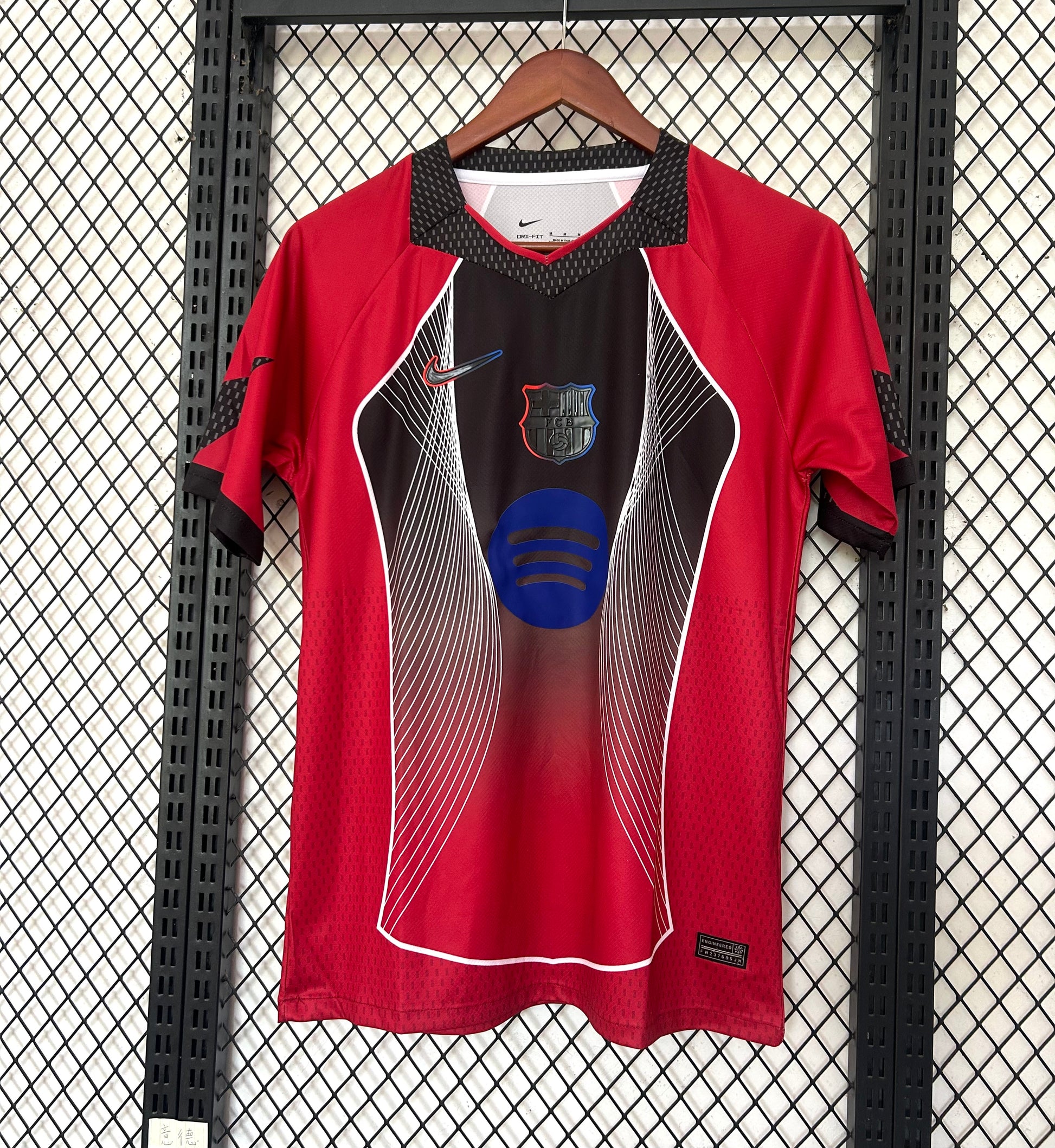 25-26 Barcelona Special Edition