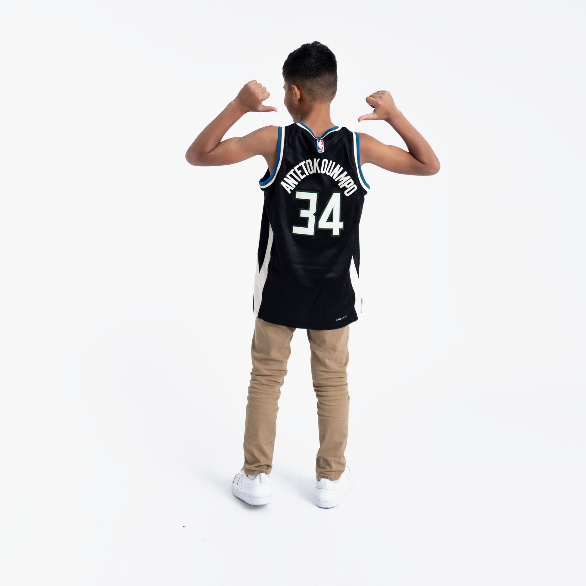 Giannis Antetokounmpo Milwaukee Bucks 2025 Statement Edition Youth NBA Swingman Jersey
