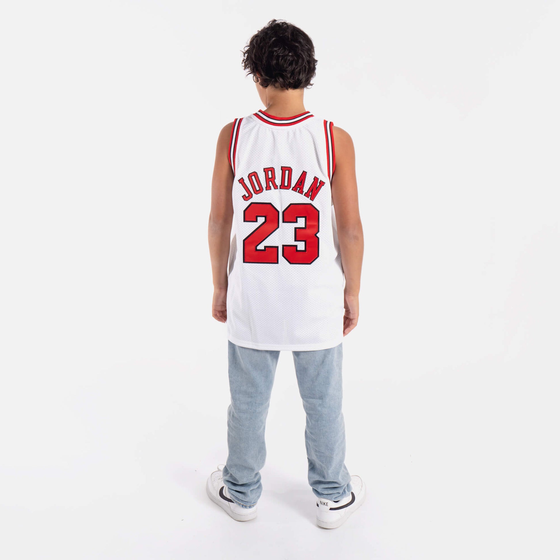Michael Jordan Youth Chicago Bulls Premium 1997-98 NBA Authentic Jersey