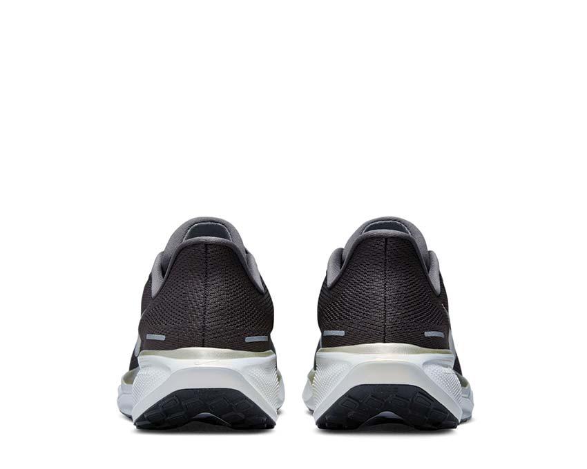 Image of Nike Air Zoom Pegasus 41JI HQ3040-200