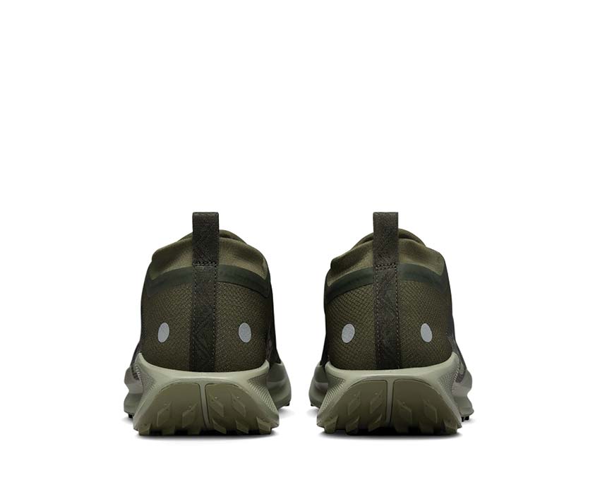 Image of Nike Pegasus Trail 5 Gore-Tex SP Sequoia / Medium Olive - Cargo Khaki HQ7494-300