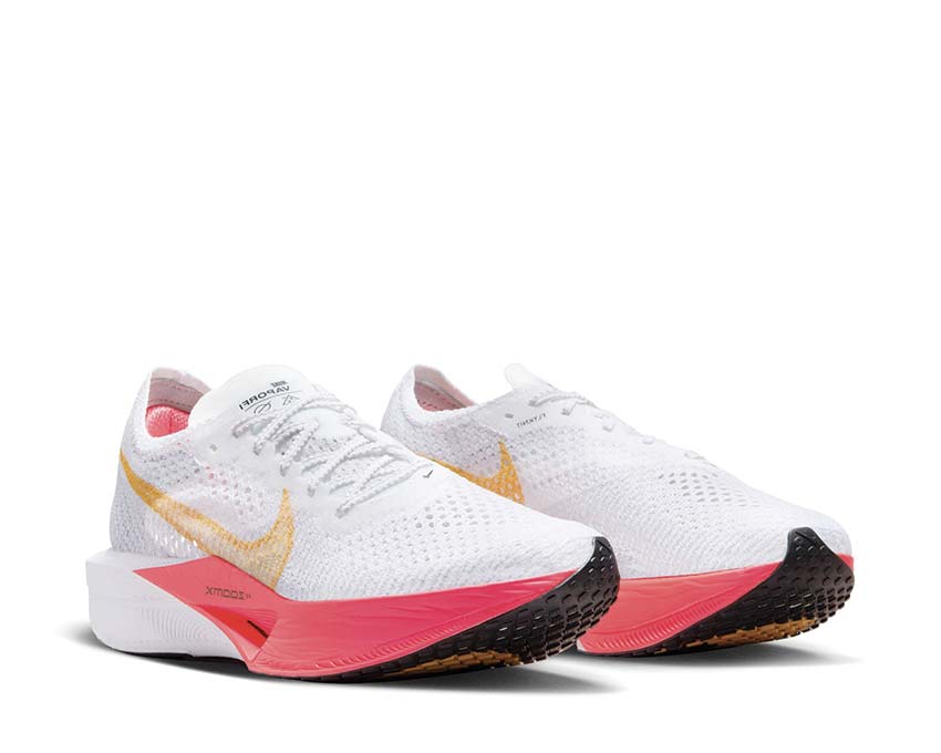 Image of Nike Vaporfly 3% W DV4130-101