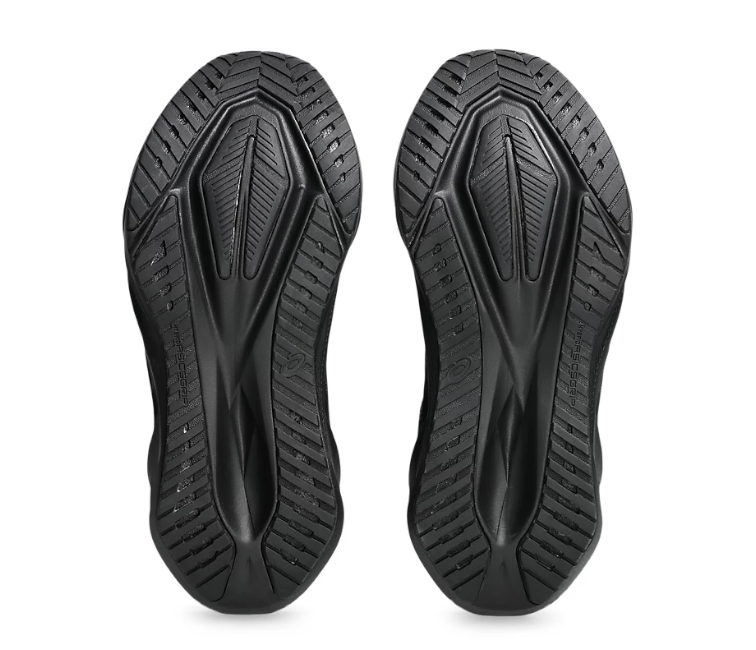 Image of Women's Asics Novablast 5 (Black/Carrier Grey)