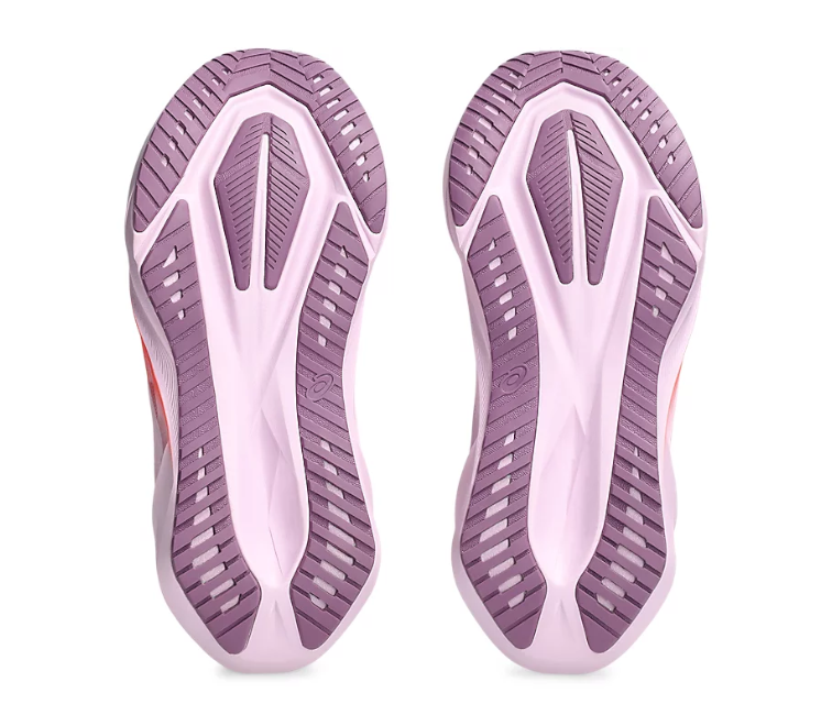 Image of Women's Asics Novablast 5 (White/Coral Reef)