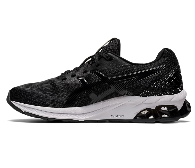 Image of Women's Asics Gel-Quantum 180 7 (Black/White)