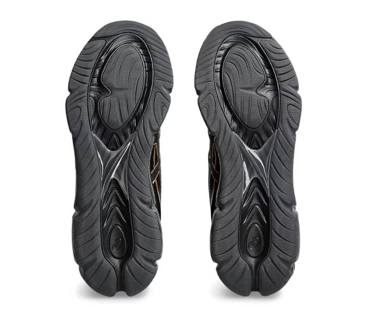 Image of Men's Asics Gel-Quantum 360 8 (Black/Pure Gold)