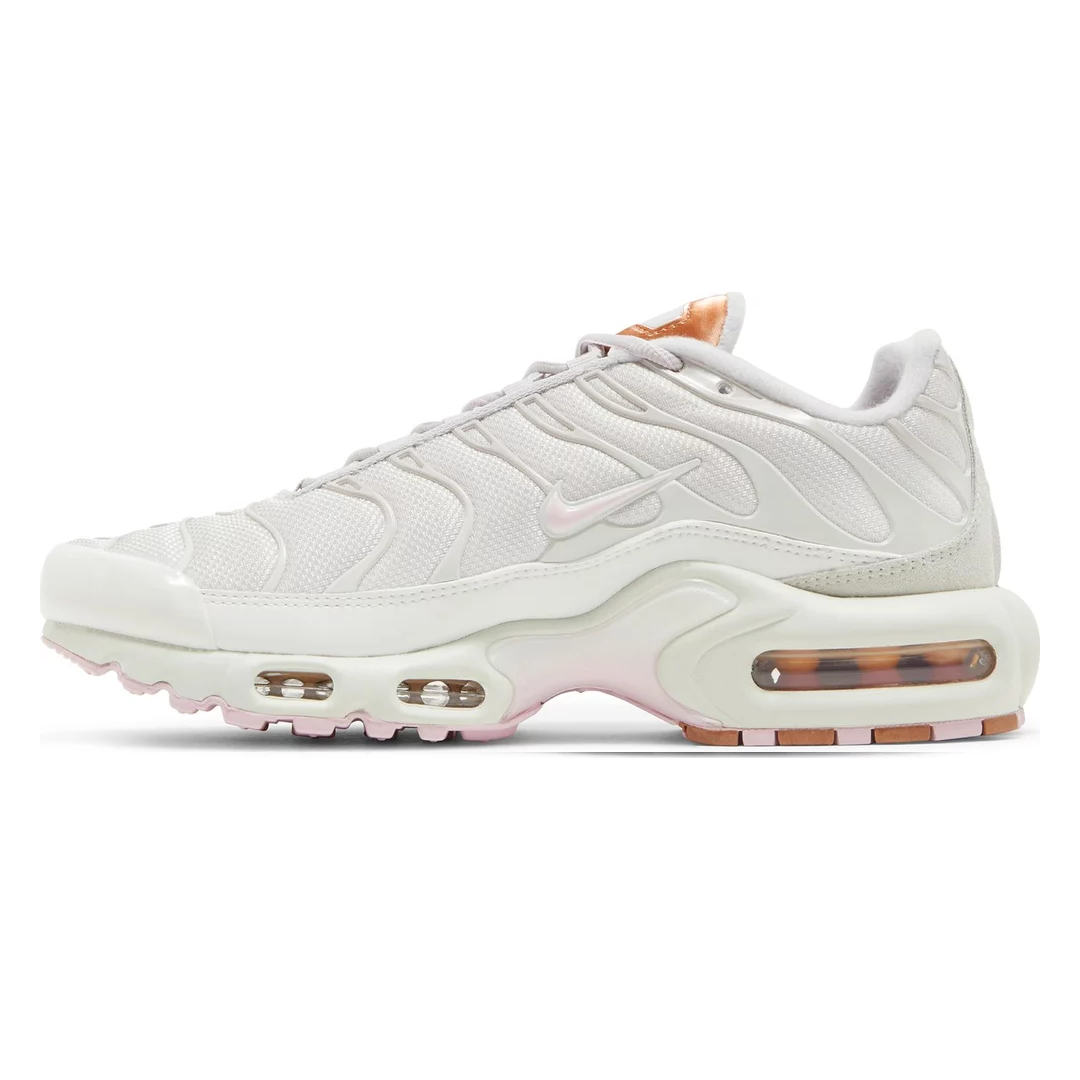 Image of Women's Nike Air Max Plus TN (Vast Grey/Pink Foam)
