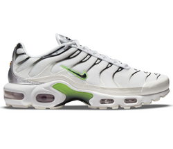 Image of Women's Nike Air Max Plus Tn (White/Silver/Green)