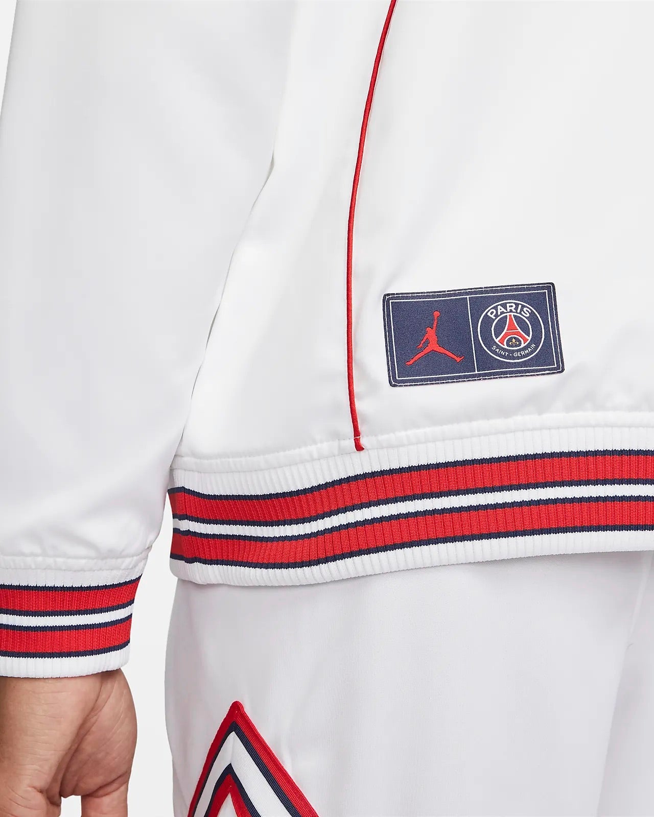Image of Nike Paris Saint-Germain Anthem Jacket 21/22 (White/Navy)