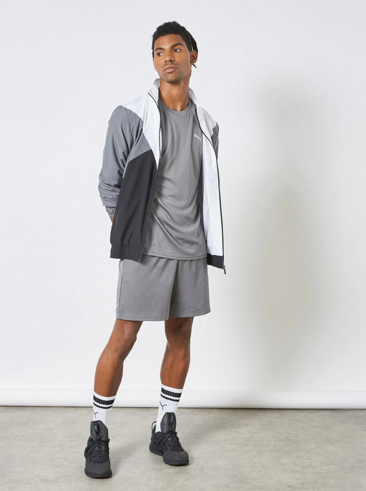 Image of Puma Performance Woven 7