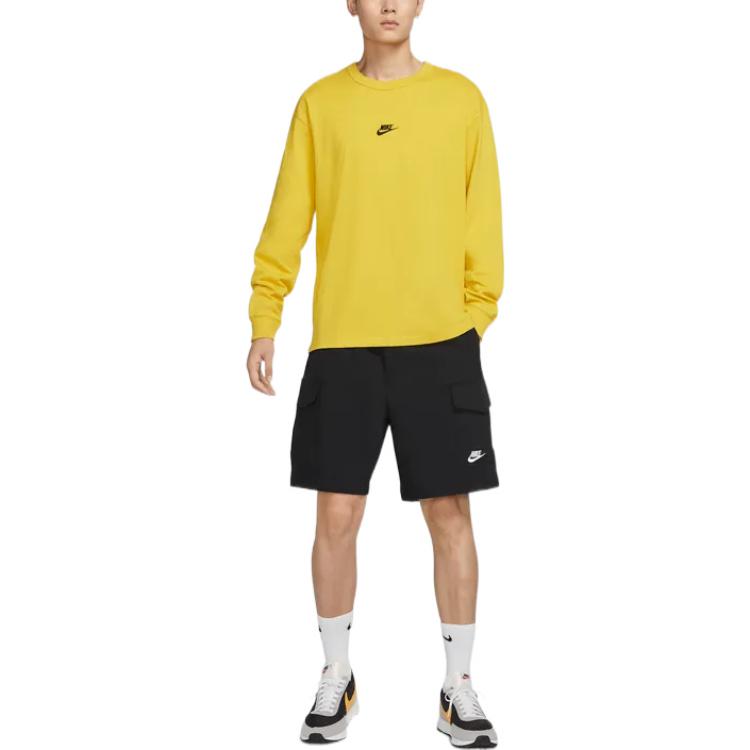 Image of Nike Sportswear Sport Essentials Solid Color Logo Embroidered Big Pocket Straigh