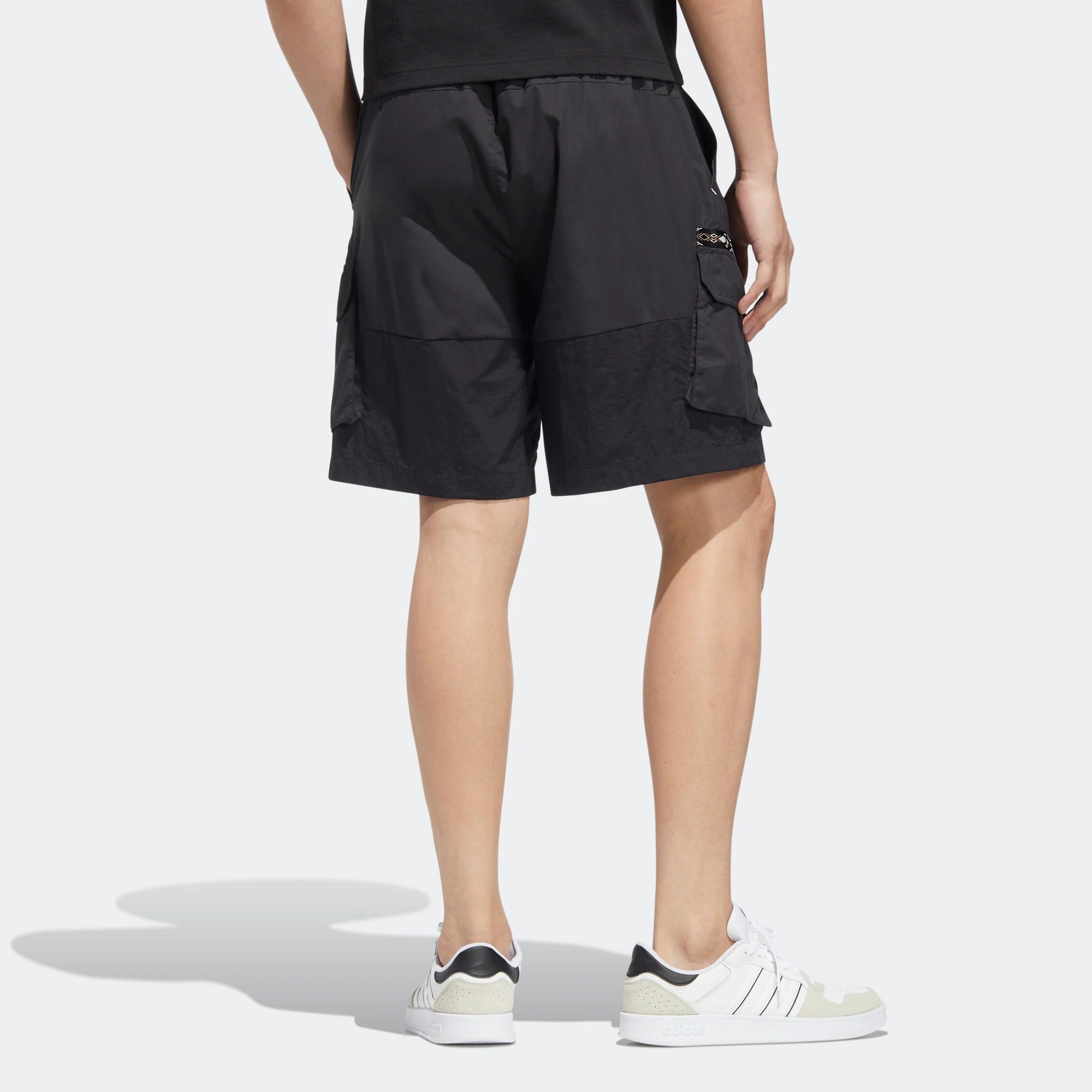 Image of Men's adidas neo Athleisure Casual Sports Solid Color Woven Cargo Pocket Shorts