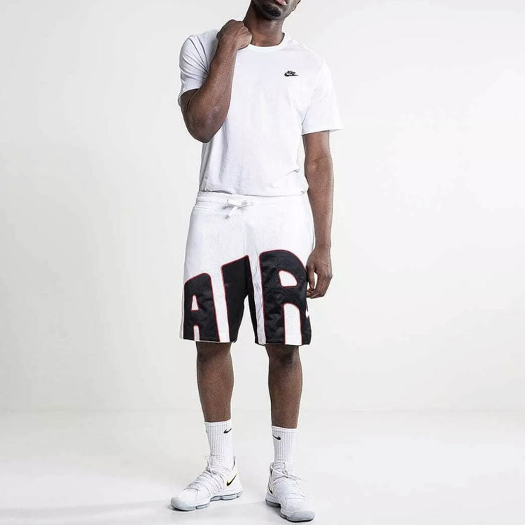 Image of Freizeitshorts mit Kordelzug und Alphabet-Logo-Druck für Herren von Nike Weiß BV7737-100