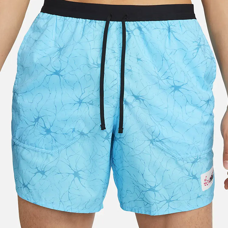 Image of Nike bedruckte Freizeitshorts ‚Sky Blue‘ DQ4767-499