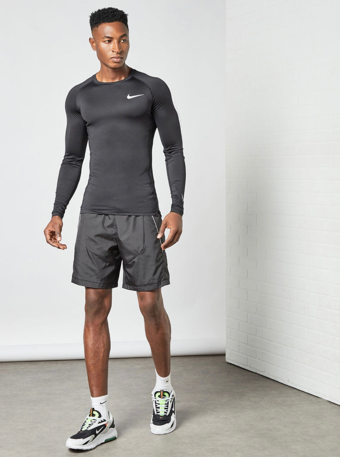 Nike Pro Dri-FIT Tight-Fit Top