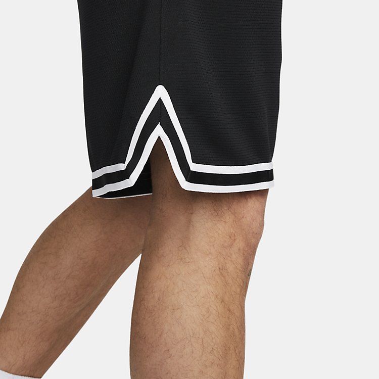 Image of شورت كرة السلة Nike Dri-FIT DNA للرجال مقاس 10 أقدام 