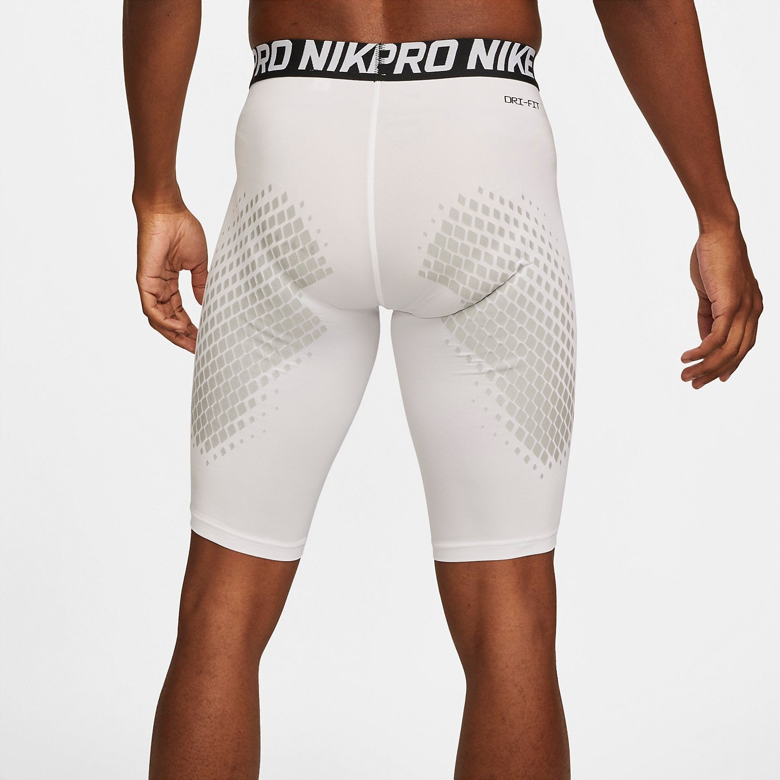 Image of شورت بيسبول من Nike Pro للرجال باللون الأبيض CT2568-100
