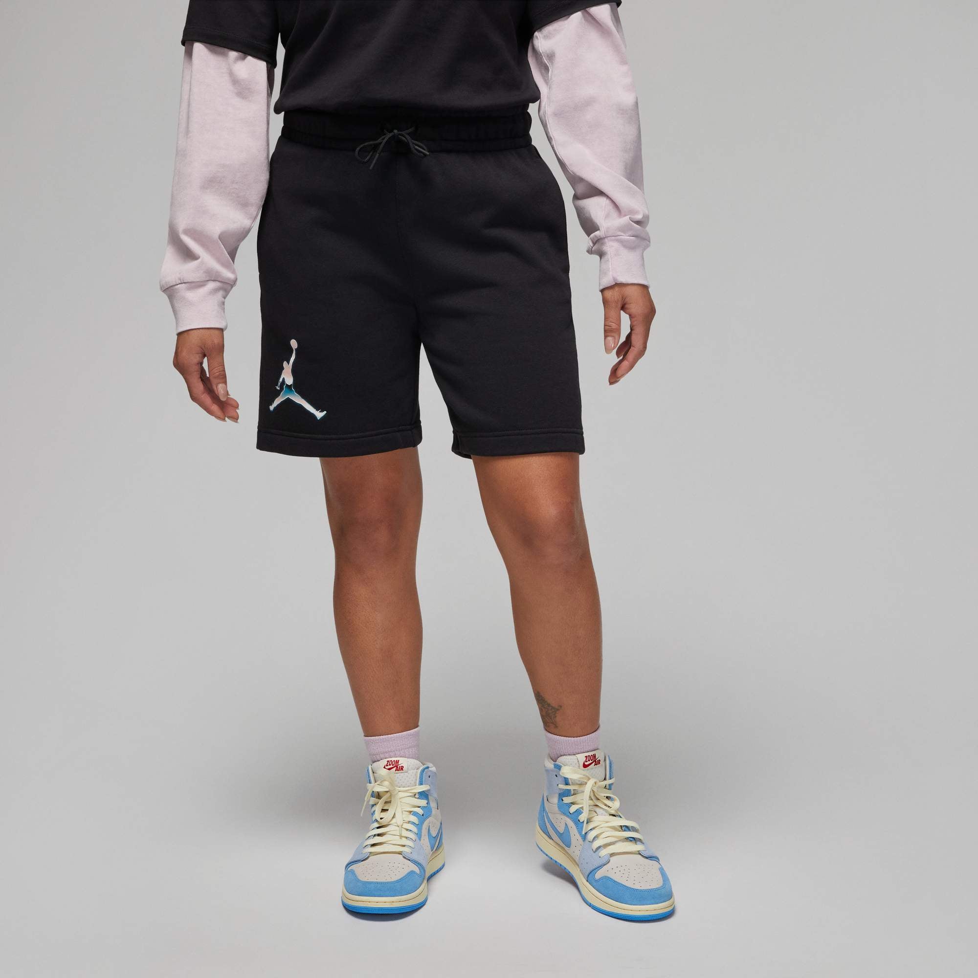 Image of (WMNS) Air Jordan Brooklyn Fleece-Shorts 'Schwarz' DZ3388-010