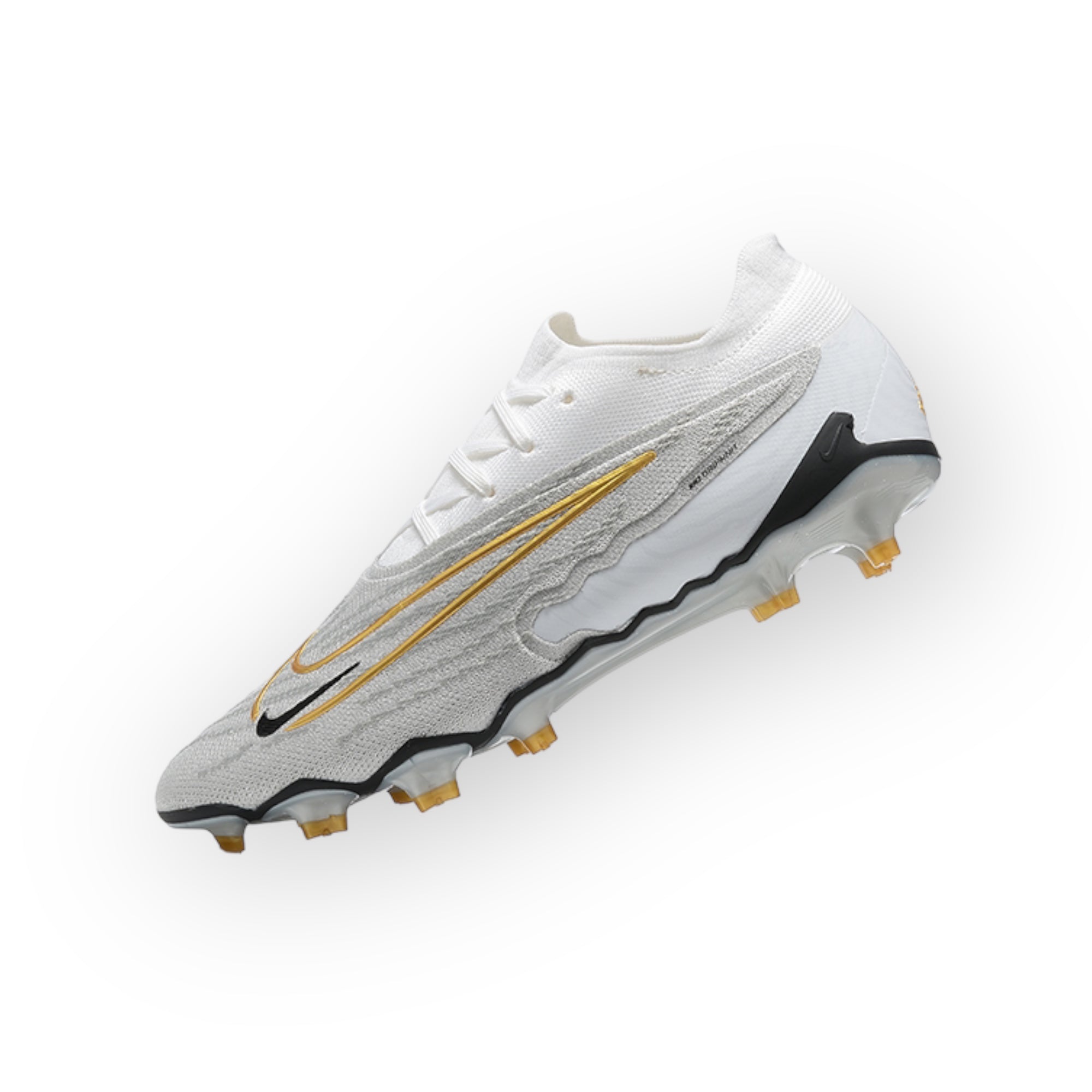 Image of حذاء نايكي فانتوم جي اكس ايليت اف جي