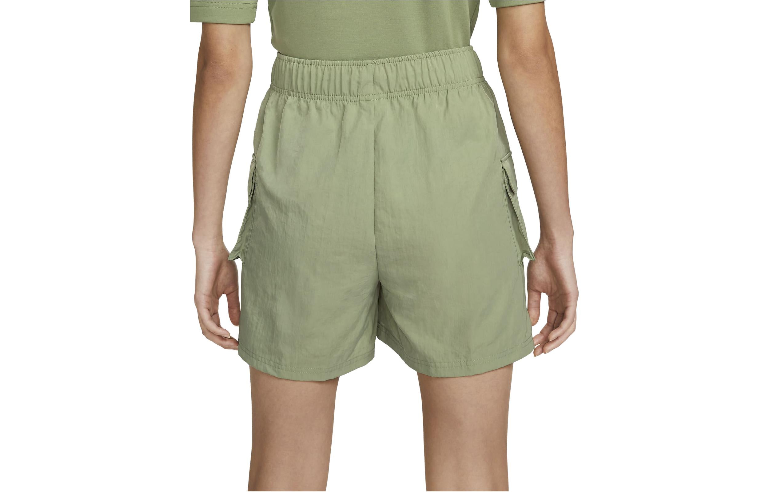 Image of (WMNS) Nike Sportswear Essential Woven High-Rise-Shorts ,Ölgrün‘ DM6248-386