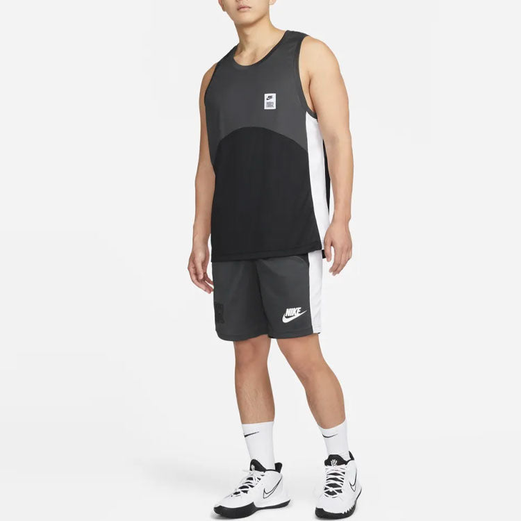 Image of Men's Nike Colorblock Logo Straight Shorts Black Gray DQ5827-010
