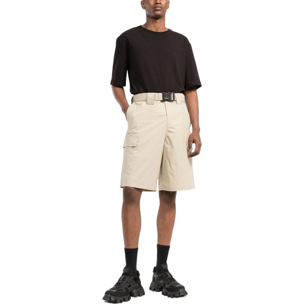 Men's OFF-WHITE SS22 Solid Color High Waist Minimalistic Bermuda Shorts Version