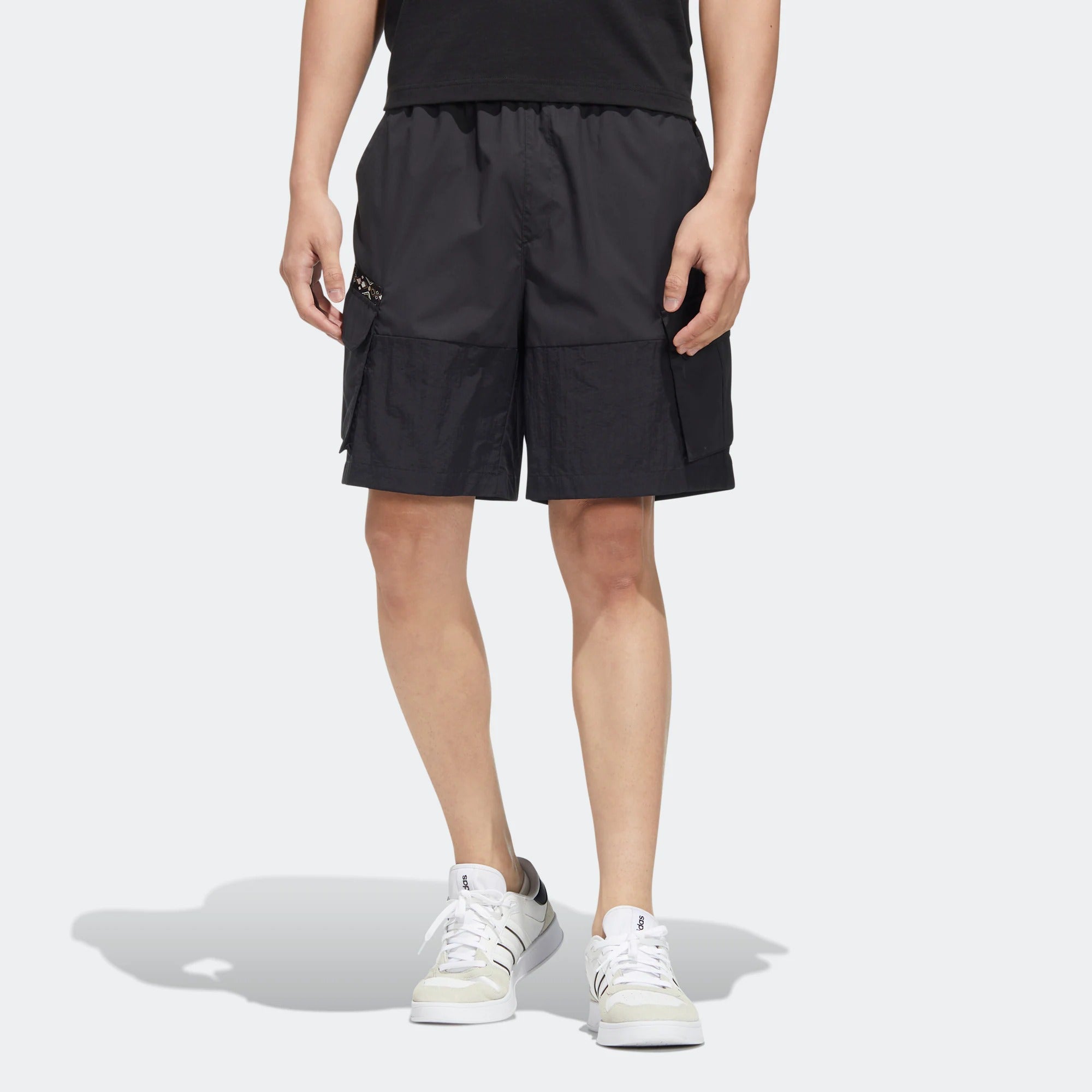 Image of Men's adidas neo Athleisure Casual Sports Solid Color Woven Cargo Pocket Shorts