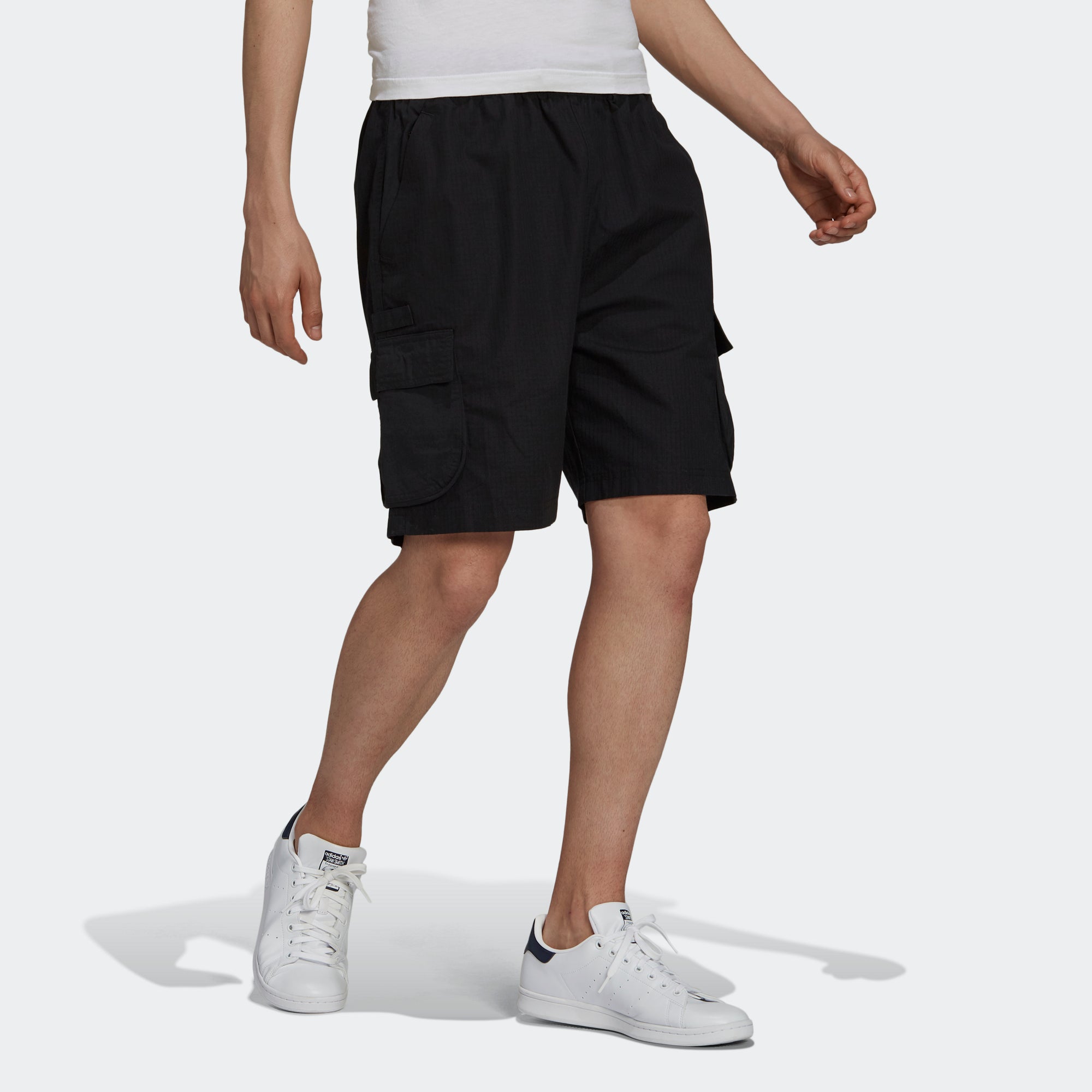 Image of adidas originals Cargo Shorts Side Pocket Loose Lacing Sports Black H09109