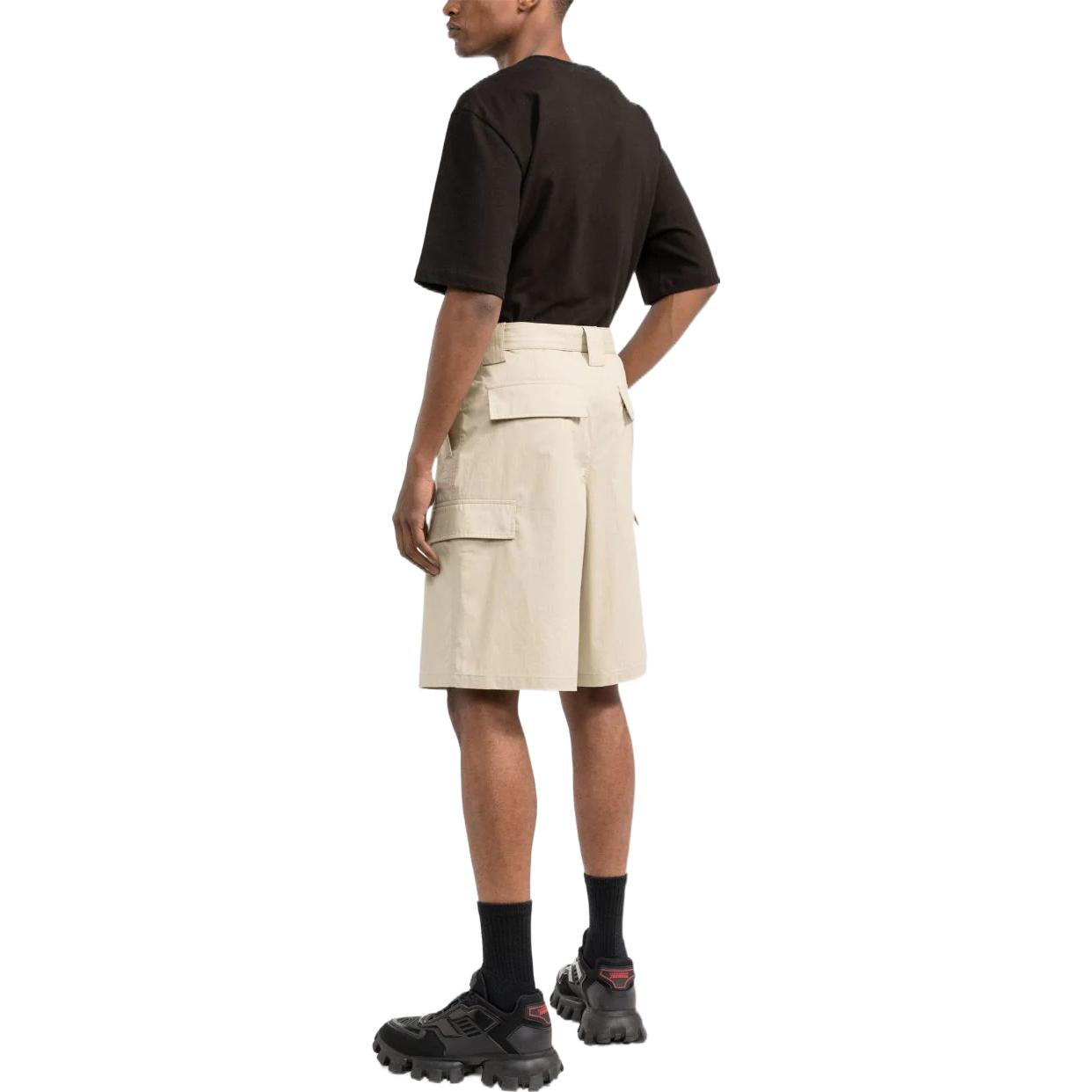 Men's OFF-WHITE SS22 Solid Color High Waist Minimalistic Bermuda Shorts Version