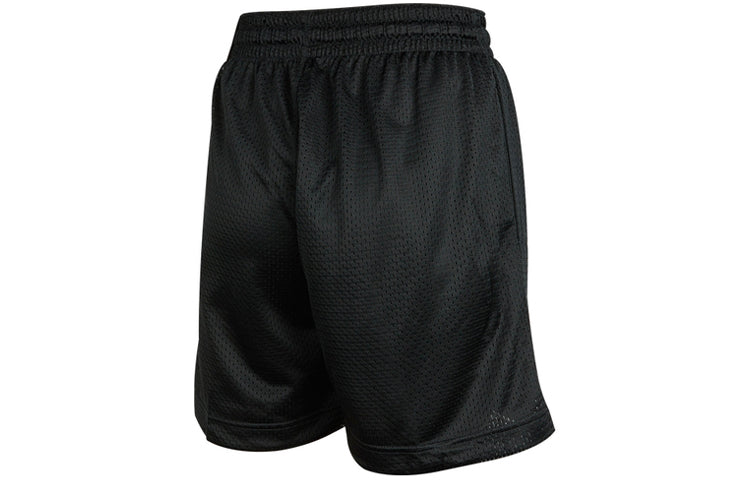 Image of Men's Nike Embroidered Logo Breathable Sports Shorts Black CV2394-010