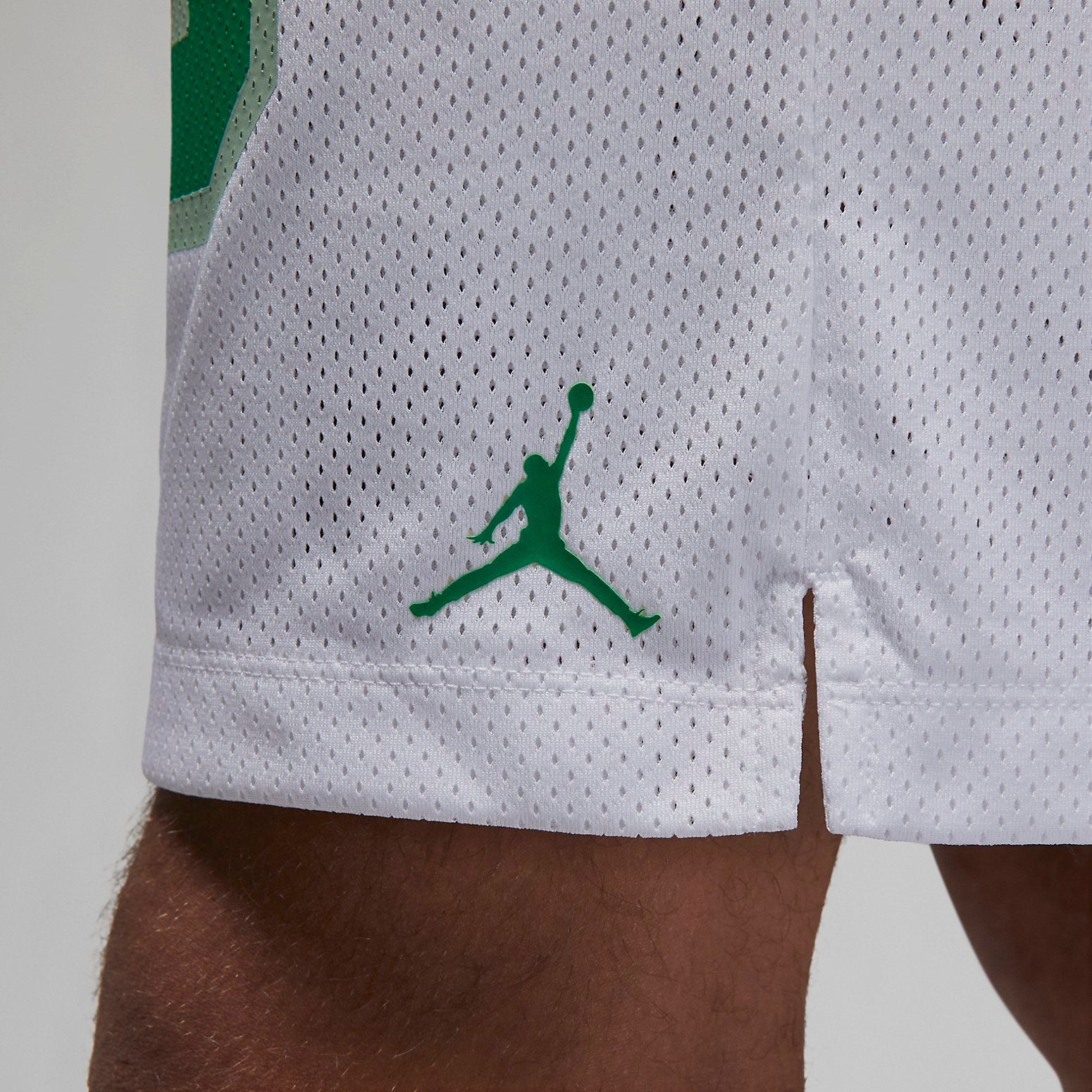 Image of Air Jordan Essential 23 Shorts 'White Green' DX9672-100